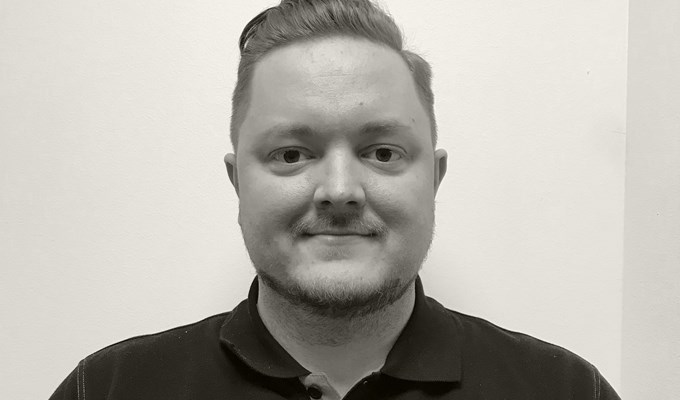 lukas_petersson_brunton.jpg