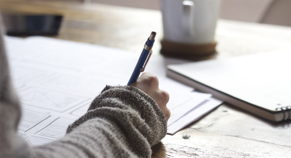 writing-828911.jpg